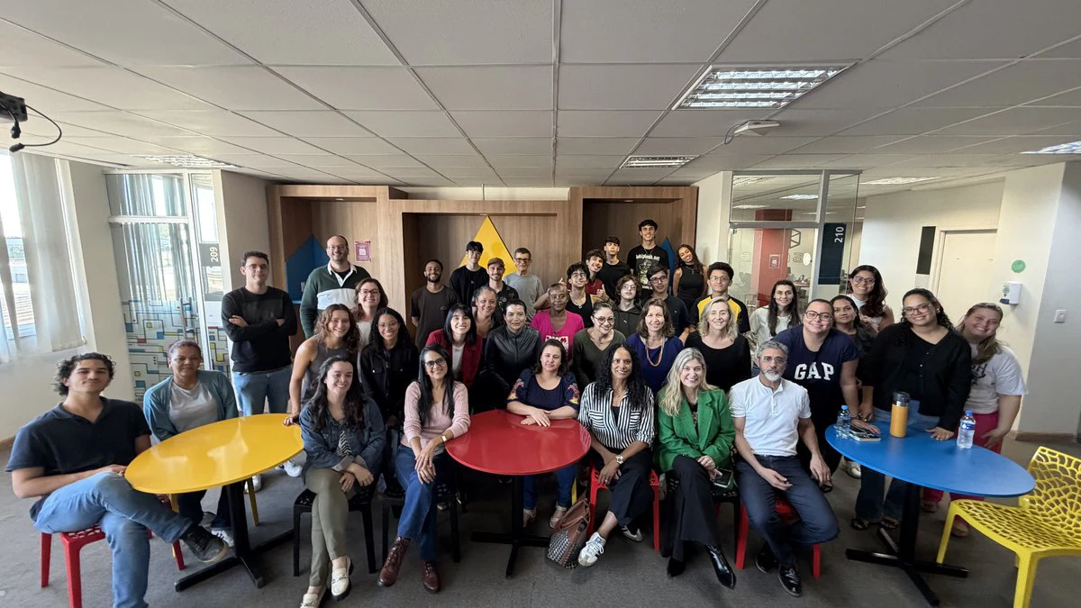 Alunos da Turma 18 reunidos